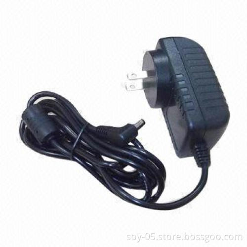 AC/DC Switching Adapter with US Plug and 90 to 264V AC Input Voltage
